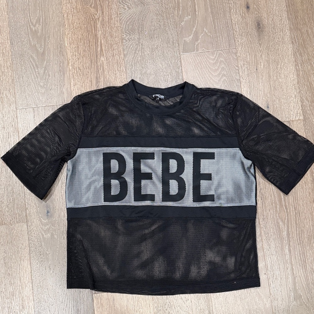 BEBE sport mesh crop top. Size:M. Gently Used.
